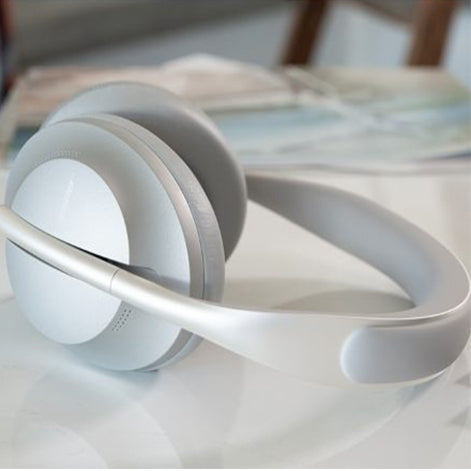 Audífonos Bose 700 Tipo Diadema con Cancelación de Ruido Total y Bluetooth